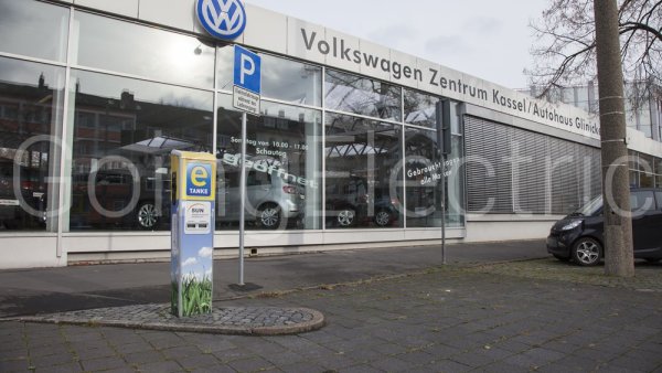 Photo 1 Volkswagen Zentrum