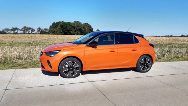 Opel Corsa-e First Edition Power Orange