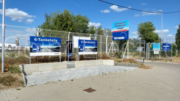 Photo 1 TÜV Station
