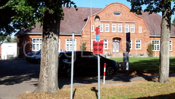 Photo 1 Schule im Alsterland