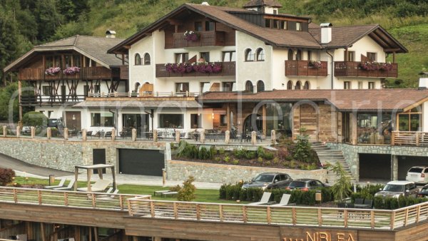 Photo 0 Hotel Niblea Dolomites