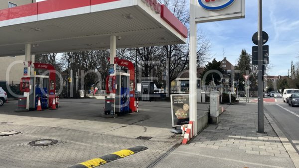 Photo 3 Esso Tankstelle Ungererstraße