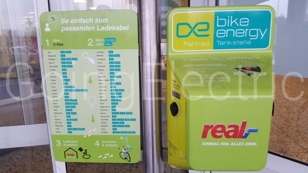 Photo 2 E-Bike Ladestation Real