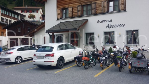 Photo 2 Gasthaus Alpenrose