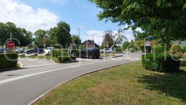 Photo 1 Parking Chemin de Feycler