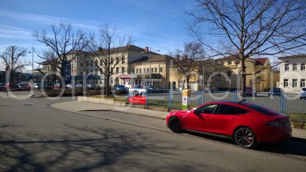 Photo 1 Bahnhofsplatz