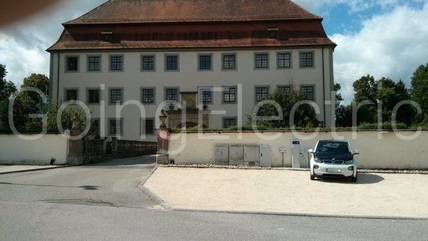 Photo 2 Schloss