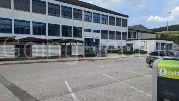 Photo 2 Neue Mittelschule Laabental
