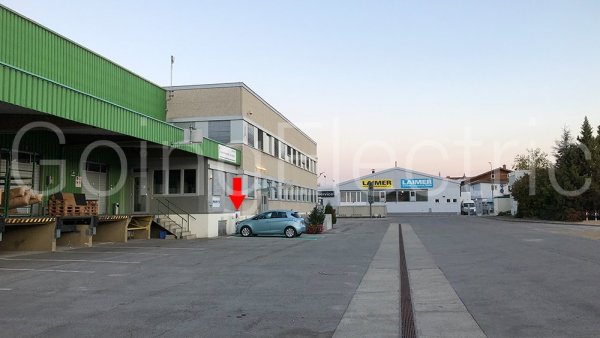 Photo 4 Lagerhaus - hinter dem Fachmarkt