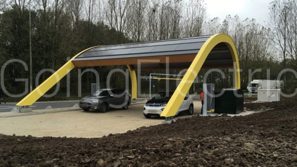 Photo 1 Fastned Overbroek