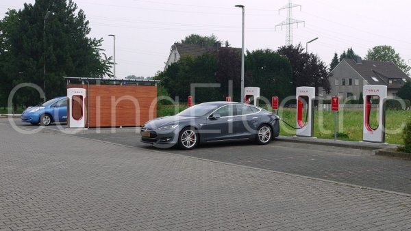 Photo 1 Supercharger Connies Diner
