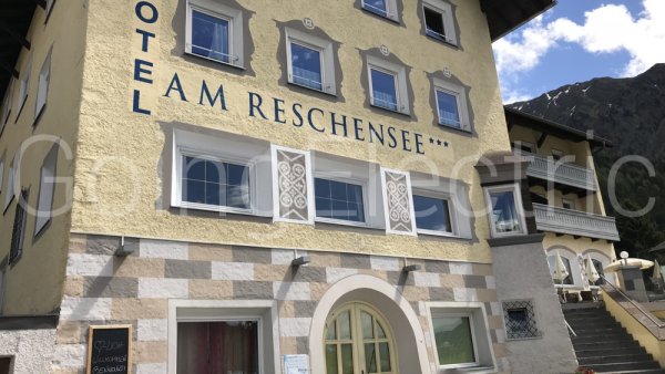 Photo 0 Hotel am Reschensee