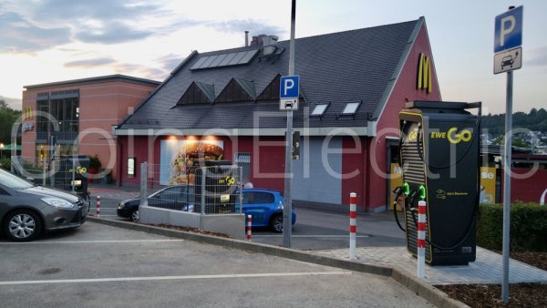Photo 2 McDonald's An der Autobahn