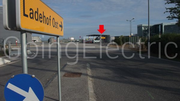 Photo 5 Flughafen Anlieferungsstraße