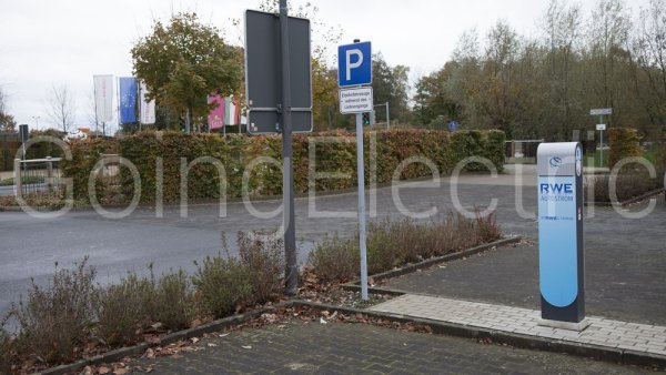 Photo 1 Parkplatz Torfweg