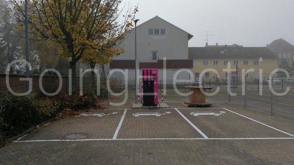 Photo 1 Telekom