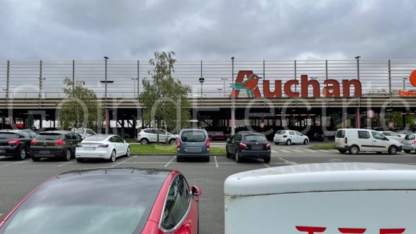Photo 0 Supercharger Auchan