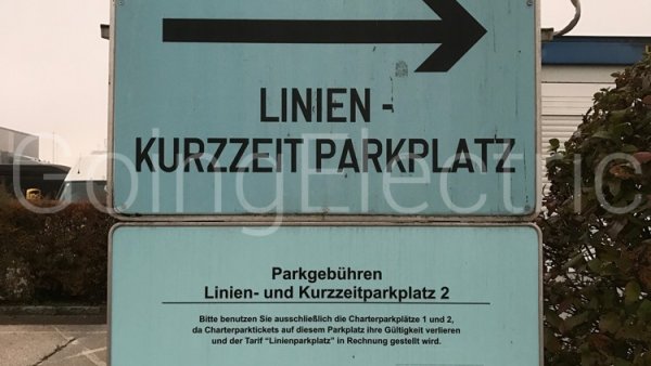 Photo 8 Flughafen Linz Kurzzeitparkplatz K2