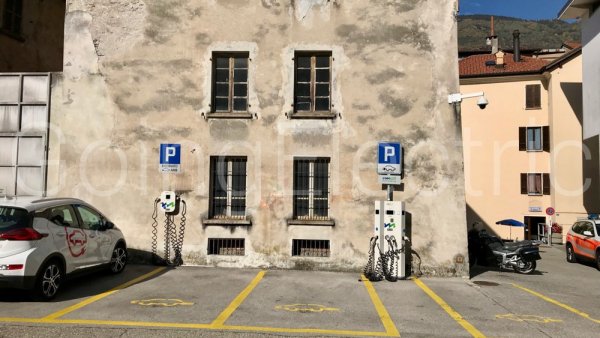 Photo 2 Parkplatz Municipio di Bellinzona