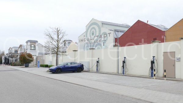 Photo 0 ChargePoint Ingolstadt Village