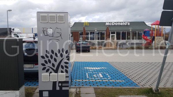 Photo 0 McDonald's  Autohof Holzland