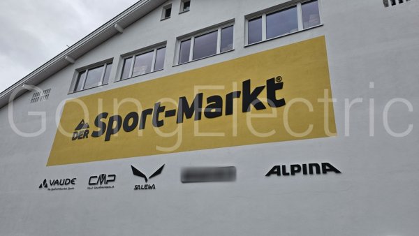 Photo 1 Sport Markt