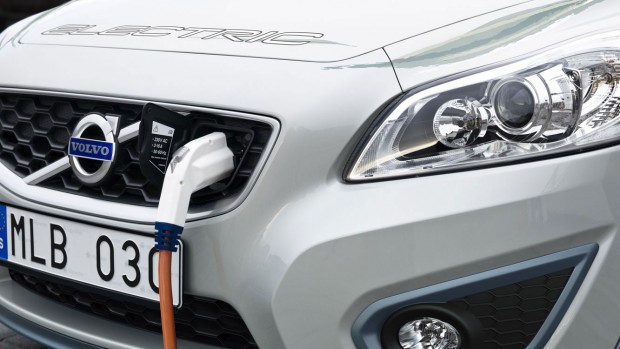 Studie: Elektroautos im Unterhalt 35 Prozent günstiger Studie: Elektroautos im Unterhalt 35 Prozent günstiger